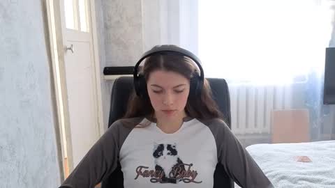 Anny Simpson online show from 10/24/25, 04:31