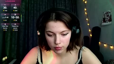 Anny Simpson online show from 02/04/26, 08:31