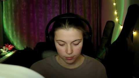 Anny Simpson online show from 03/29/26, 08:09