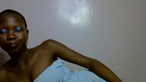 terriam online show from 09/21/25, 06:09