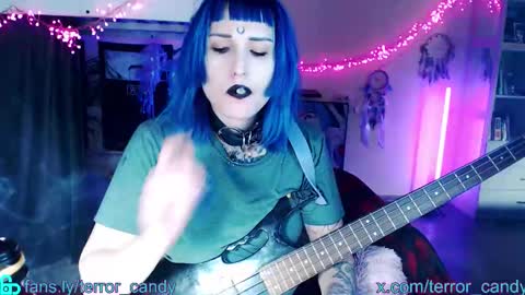 CRY BABY online show from 02/08/26, 01:31