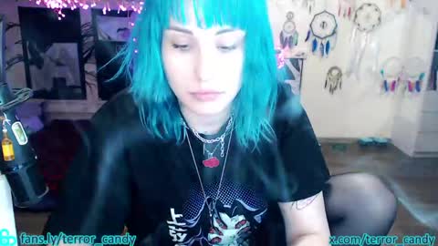 CRY BABY online show from 04/17/26, 10:35