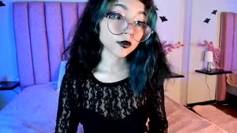 terumikitty online show from 11/17/25, 08:25