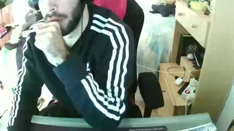 Snapshot of terwosdex chatting on 01/10/25, 04:51 terwosdex online show from 01/10/25, 04:51