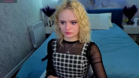 Tessa online show from 03/24/26, 09:14