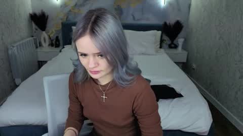 Tessa online show from 05/15/26, 09:16