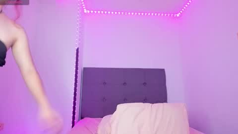 Tessa online show from 11/15/25, 02:09