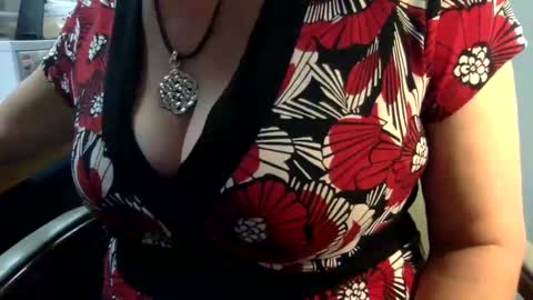 tessa_foxxx online show from 09/10/25, 08:20