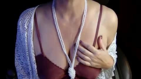tessa_foxxx online show from 11/05/25, 10:37