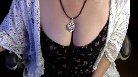 tessa_foxxx online show from 11/06/25, 02:45