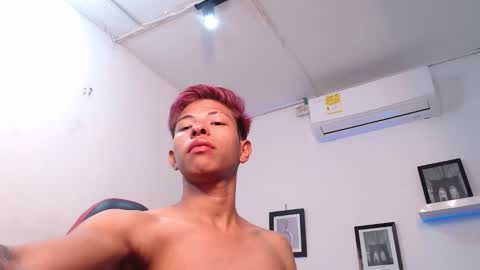 tessachains online show from 11/05/25, 09:48