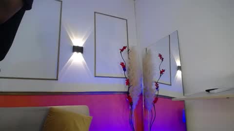 tessachains online show from 11/08/25, 11:47