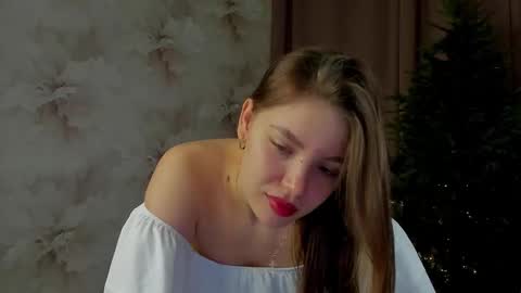 Tessa online show from 12/16/25, 04:39