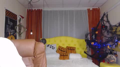 tessadaybreak online show from 10/14/25, 06:25