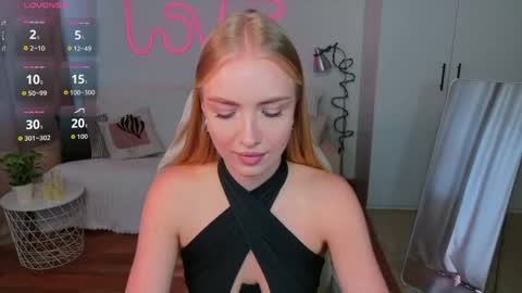 TessaHamilton online show from 05/21/26, 11:28
