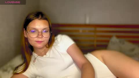 Tessa online show from 06/21/26, 09:50