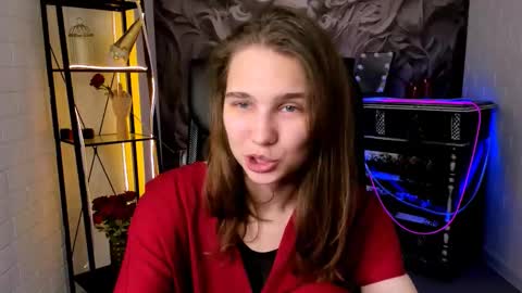 Snapshot of tessamill chatting on 09/10/25, 06:24 Tessa online show from 09/10/25, 06:24