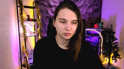 Tessa online show from 02/05/26, 09:25