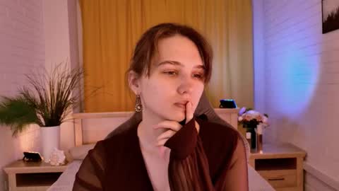 Tessa online show from 03/12/26, 09:26