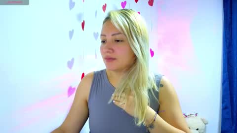 Tessy online show from 02/18/26, 02:24