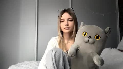 Snapshot of tessiebe chatting on 02/17/26, 11:40 tessiebe online show from 02/17/26, 11:40