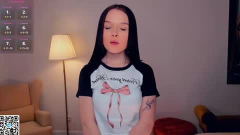 Snapshot of tessiekhanponaphan chatting on 02/24/26, 05:11 Cindy online show from 02/24/26, 05:11