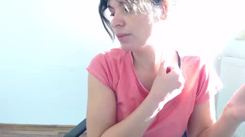 Snapshot of tessnaughty chatting on 01/02/25, 08:39 naughty tess online show from 01/02/25, 08:39