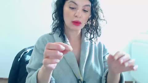 Snapshot of tessnaughty chatting on 01/07/25, 08:45 naughty tess online show from 01/07/25, 08:45