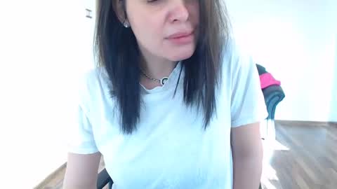 Snapshot of tessnaughty chatting on 01/18/25, 09:45 naughty tess online show from 01/18/25, 09:45