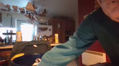 tetuo2 online show from 11/30/25, 07:51