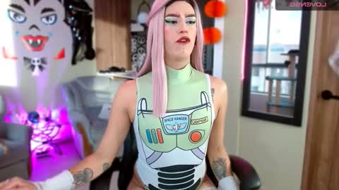 teven online show from 10/20/25, 10:10