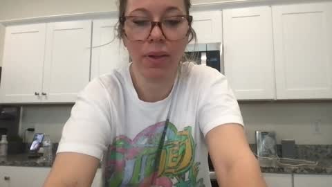 Daphne Summers online show from 11/14/25, 04:17