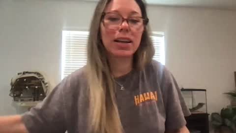 Daphne Summers online show from 04/24/26, 03:36