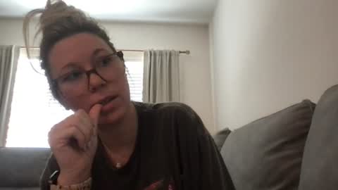 Daphne Summers online show from 06/12/26, 05:01