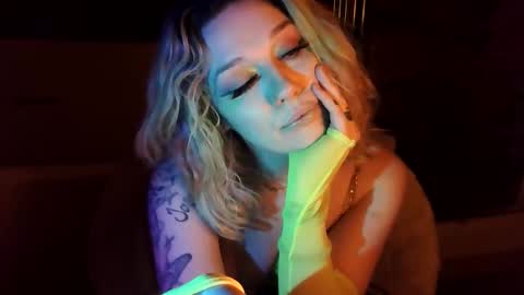 TEXASGIRLLLL online show from 05/06/26, 06:30
