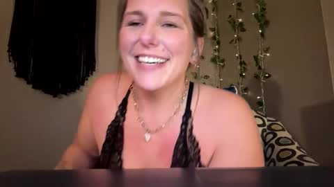 texasprincessk online show from 10/16/25, 06:42