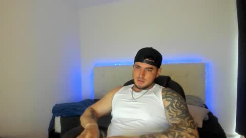 Snapshot of teylor_creed chatting on 05/28/26, 07:00 teylor creed online show from 05/28/26, 07:00