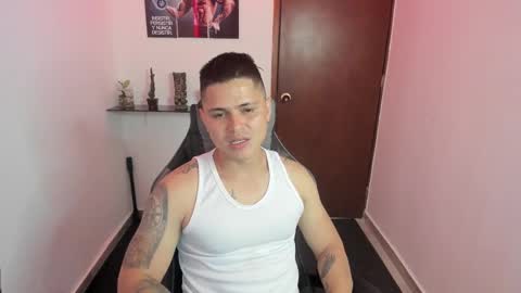 Teylor Fel online show from 01/23/25, 03:16