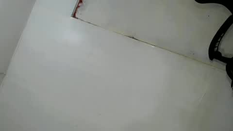 Luna online show from 02/25/25, 05:30