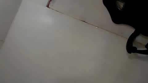 Luna online show from 02/28/25, 03:48