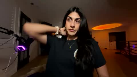 babygirlmami online show from 03/19/26, 03:21