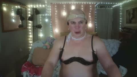 lacey online show from 04/05/26, 02:58