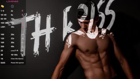 Snapshot of th_russ chatting on 01/20/25, 04:12 INSTAGRAM Th1rss online show from 01/20/25, 04:12