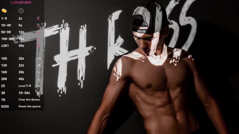 Snapshot of th_russ chatting on 01/21/25, 03:10 INSTAGRAM Th1rss online show from 01/21/25, 03:10