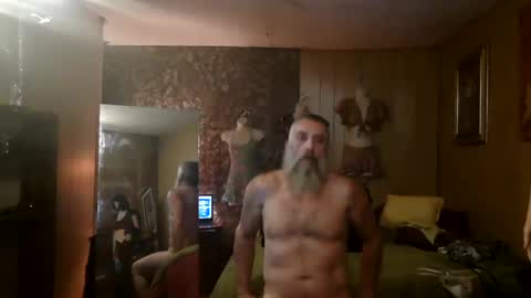 Snapshot of tha_commander69 chatting on 12/03/24, 04:17 tha Commander69 online show from 12/03/24, 04:17