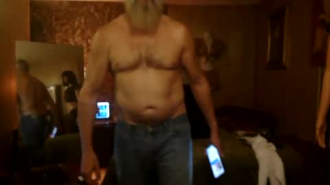 Snapshot of tha_commander69 chatting on 12/13/24, 05:10 tha Commander69 online show from 12/13/24, 05:10