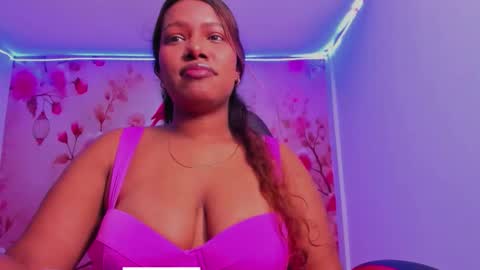 Andreina online show from 10/03/25, 03:58