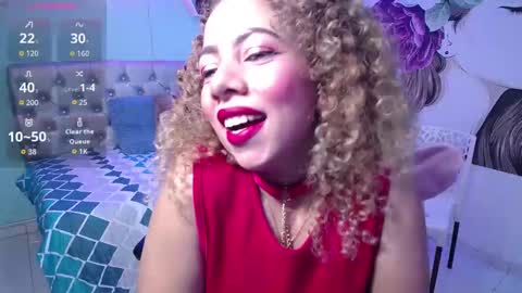 Andrea online show from 09/25/25, 02:59