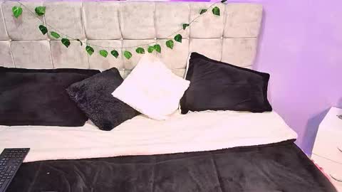 Snapshot of thalia_roose chatting on 01/31/26, 08:18 Thalia online show from 01/31/26, 08:18