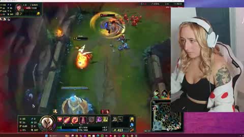 Snapshot of thaliacollinsss chatting on 02/09/26, 08:46 thaliacollinsss online show from 02/09/26, 08:46